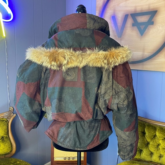 ❌SOLD🏷️Vintage 90s Nils Burgundy Floral Print Ski Jacket - Picture 3 of 15